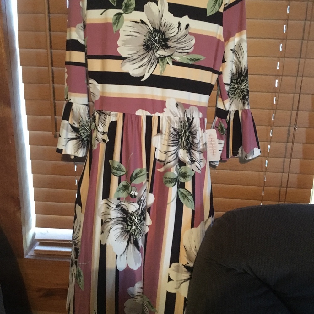 COPY - Floral and Stripes Mauve Dress
